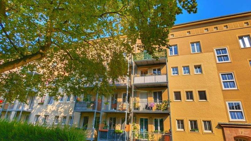 +++ Langfristig vermietete Wohnung mit 2 Balkonen im Chemnitzer Zentrum +++ 2 zimmer