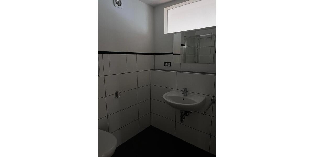 Dachgeschoßwohnung Oelsnitz (Erzgebirge) - 2 Zimmer, 56 m&sup2;, 295&euro; | Angebot:26301251