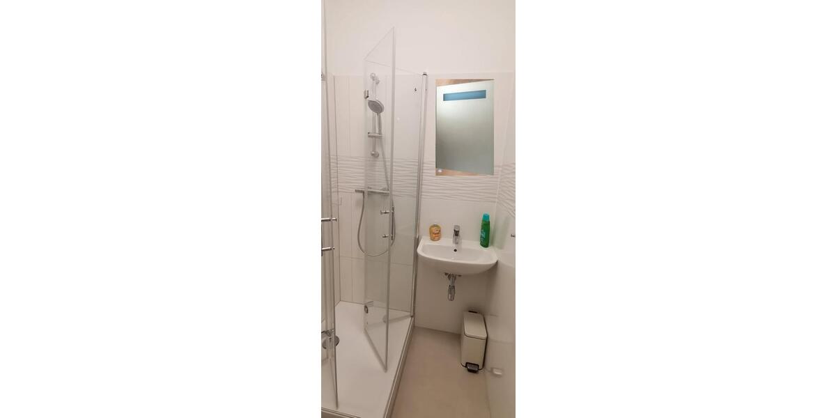 Etagenwohnung Chemnitz Kapellenberg - 1 Zimmer, 30 m&sup2;, 500&euro; | Angebot:26253217