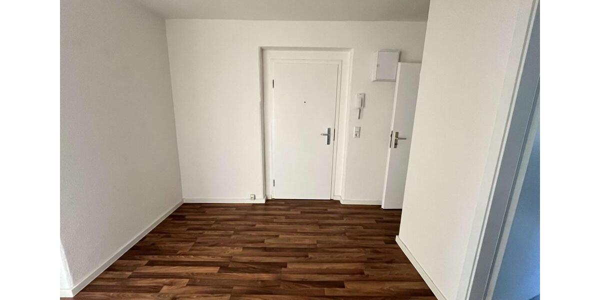 Etagenwohnung Chemnitz Ebersdorf - 2 Zimmer, 63 m&sup2;, 400&euro; | Angebot:25254320