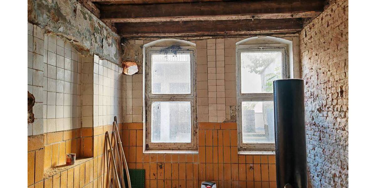 Reihenmittelhaus Frankenberg Frankenberg - 7 Zimmer, 230 m&sup2;, 33.000&euro; | Angebot:25741252