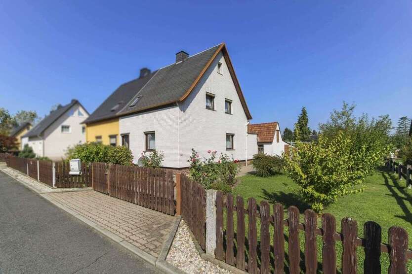 Haus zum Kaufen in Chemnitz 119.900 € 85.16 m²