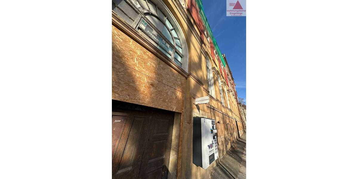 Mehrfamilienhaus, Wohnhaus Hohenstein-Ernstthal Ernstthal - 3 Zimmer, 805 m&sup2;, 155.000&euro; | Angebot:26260777