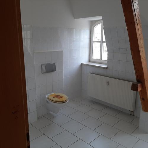 *Gemütliche 4-Zimmer im DG* zimmer