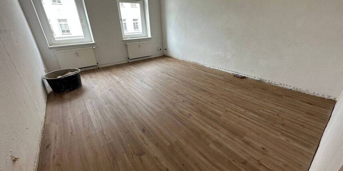 Zimmer Chemnitz Lutherviertel - 5 Zimmer, 141 m&sup2;, 990&euro; | Angebot:26402177