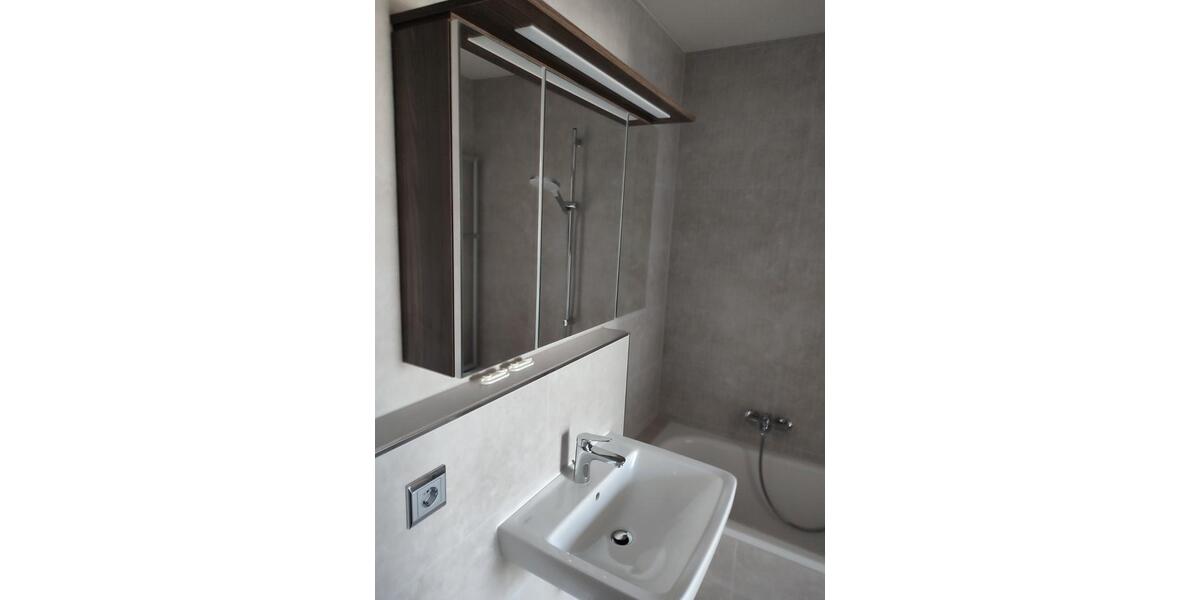 Maisonettenwohnung Chemnitz Grüna - 3.5 Zimmer, 70 m&sup2;, 99.500&euro; | Angebot:26236080