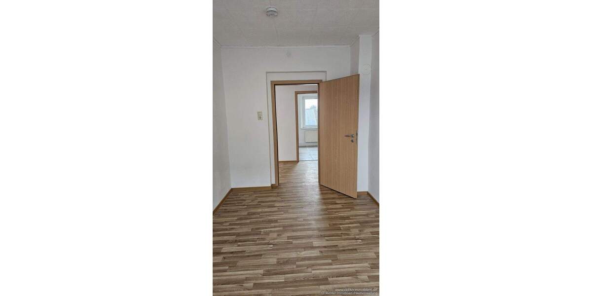 Etagenwohnung Brand-Erbisdorf / Langenau Langenau - 3 Zimmer, 68 m&sup2;, 62.000&euro; | Angebot:25770228