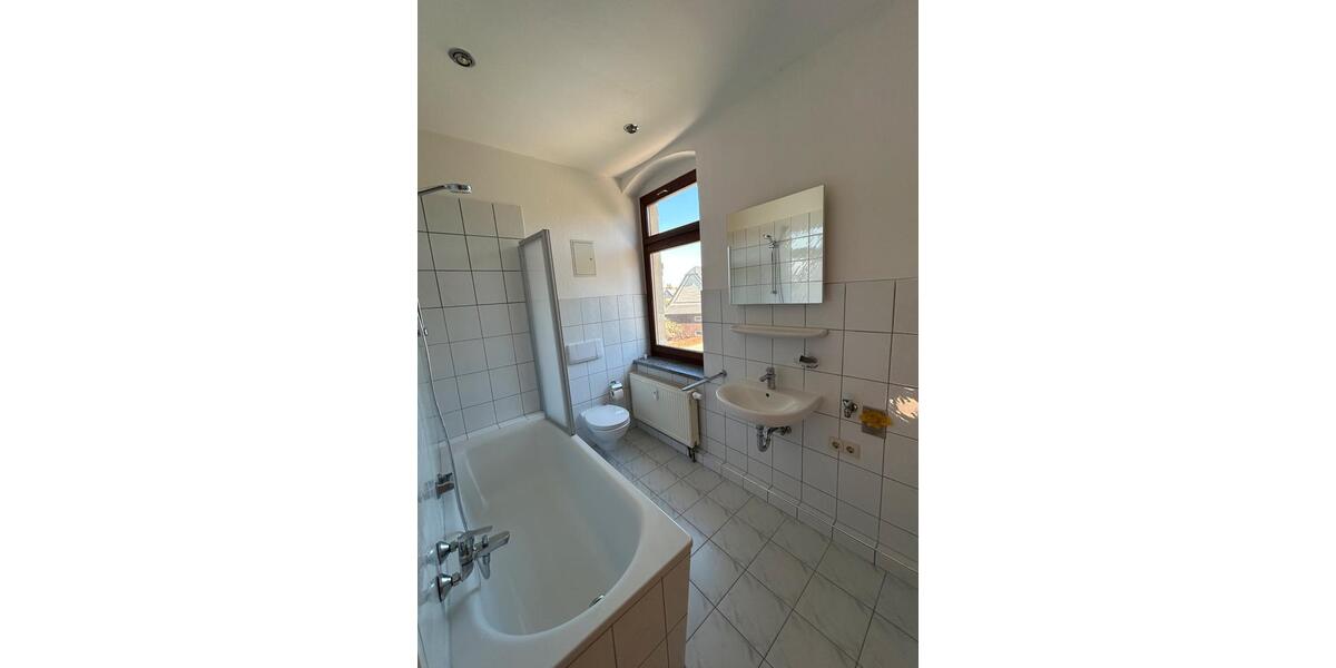 Etagenwohnung Hohenstein-Ernstthal Ernstthal - 2 Zimmer, 51 m&sup2;, 332&euro; | Angebot:26382661