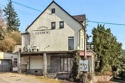 Haus Glauchau - 7 Zimmer, 153 m&sup2;, 140.000&euro; | Angebot:25855731