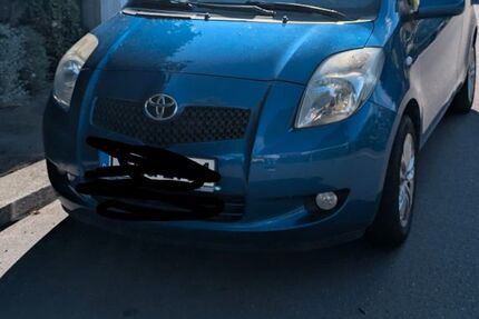 Toyota Yaris 171.000 km 1.500 &euro; Chemnitz 09114