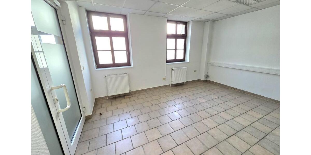 Gewerbeobjekt Chemnitz Adelsberg - 300&euro; | Angebot:26675568