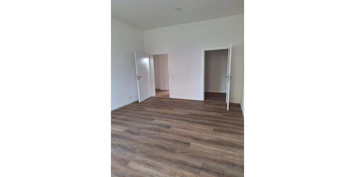 Etagenwohnung Chemnitz Zentrum - 2 Zimmer, 59 m&sup2;, 330&euro; | Angebot:26555477