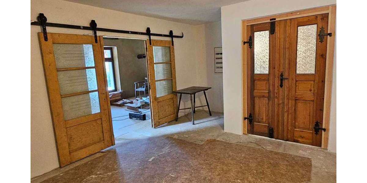 Vielseitige Immobilie im Industriestil – mit Stellplätzen, Eventfläche & Ausbaupotenzial zimmer