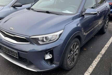 Kia Stonic 55.900 km 12.998 € Oberlungwitz 09353