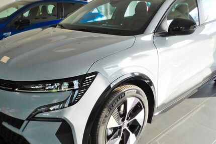 Renault Megane 10 km 31.900 &euro; Zwönitz 08297