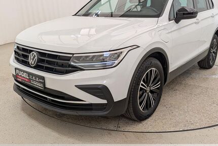 VW Tiguan 43.190 km 22.998 &euro; Chemnitz - Mittelbach 09224