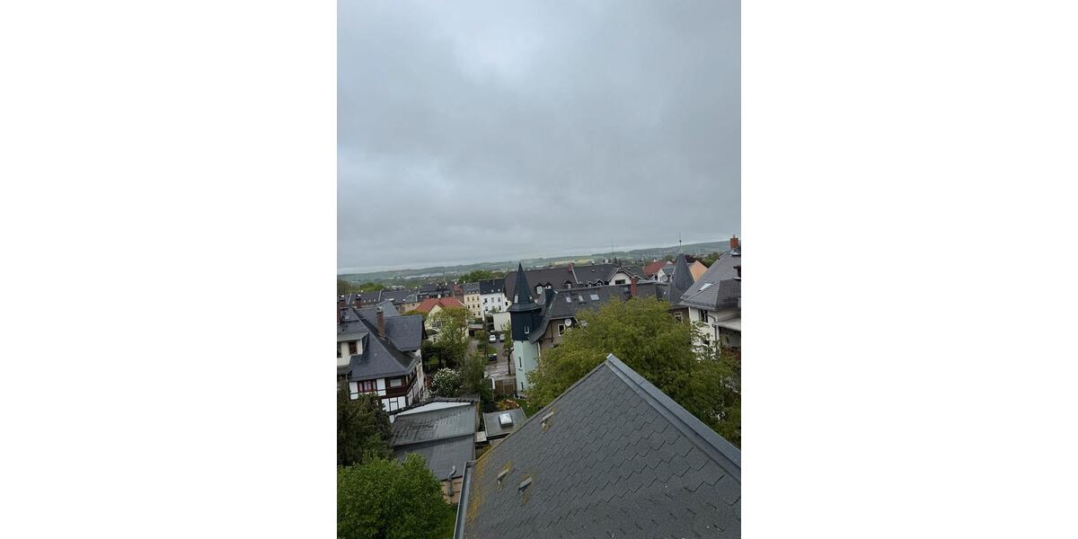 Dachgeschoßwohnung Glauchau - 3 Zimmer, 64 m&sup2;, 450&euro; | Angebot:26479184