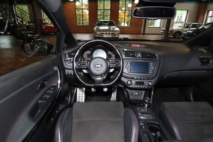 Kia ceed / Ceed 121.204 km 11.700 &euro; Chemnitz 09126