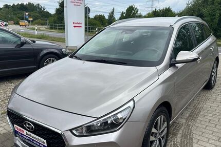 Hyundai i30 139.000 km 7.990 € Chemnitz 09114
