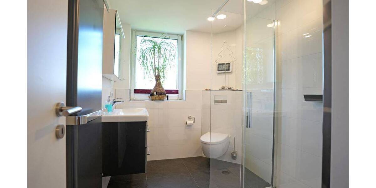 Etagenwohnung Chemnitz Borna-Heinersdorf - 2 Zimmer, 51 m&sup2;, 89.900&euro; | Angebot:26910318