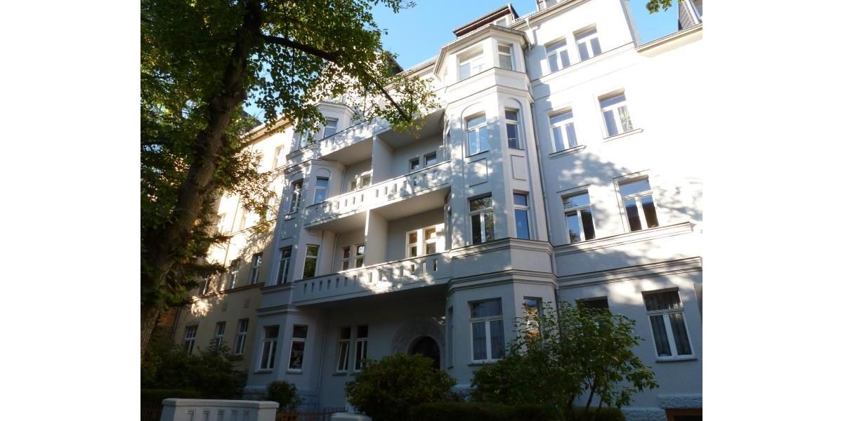 ERSTBEZUG mit RIESEN-BALKON mit SUPERBLICK 4 zimmer