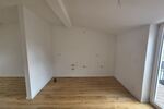 Familienfreundliche 4-Zimmer-Wohnung mit Balkon und offenem Wohnbereich - Etagenwohnung Hainichen | Angebot:27212357