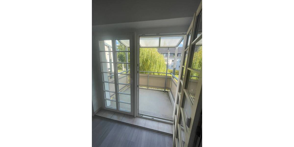 Etagenwohnung Chemnitz Lutherviertel - 2 Zimmer, 43 m&sup2;, 280&euro; | Angebot:26816881