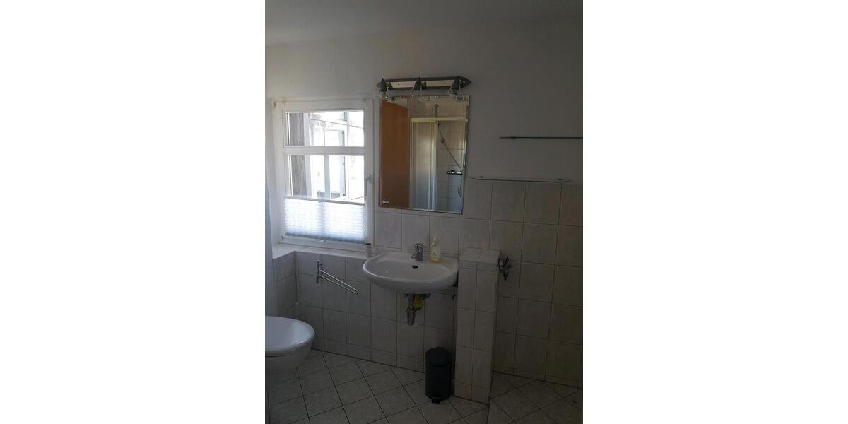 Etagenwohnung Hainichen - 1 Zimmer, 70 m&sup2;, 480&euro; | Angebot:26266991