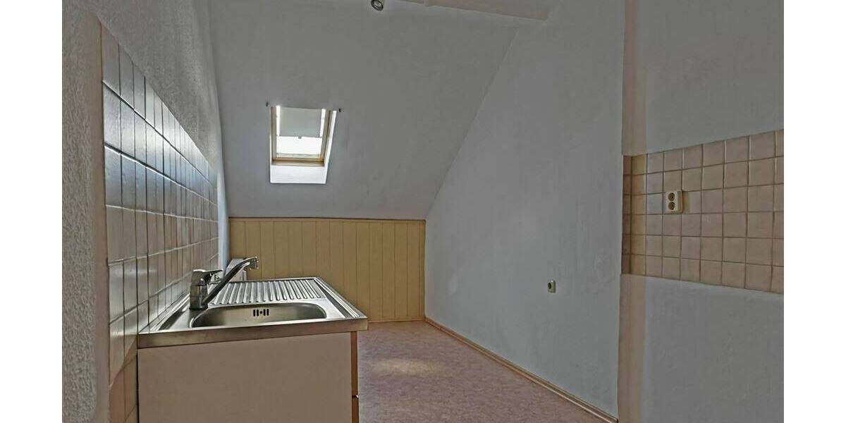 Reihenmittelhaus Frankenberg - 6 Zimmer, 252 m&sup2;, 189.900&euro; | Angebot:25689464