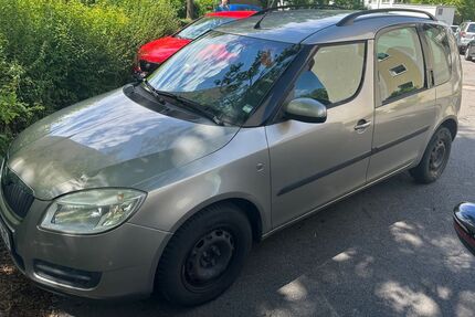 Skoda Roomster 170.000 km 2.300 &euro; Chemnitz 09119
