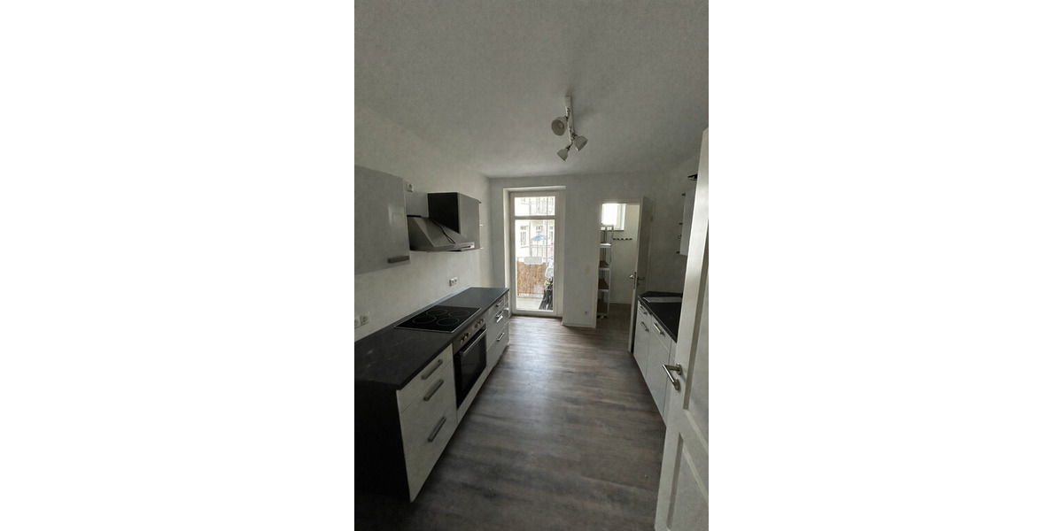 Etagenwohnung Chemnitz Schloßchemnitz - 3 Zimmer, 75 m&sup2;, 680&euro; | Angebot:26245914