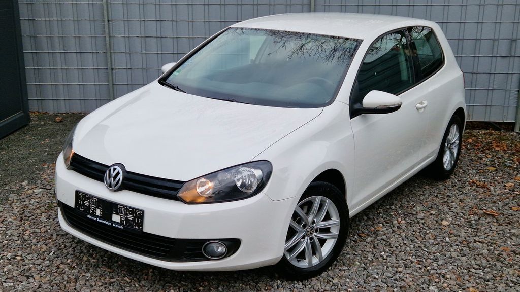 VW Golf 93.222 km 6.850 &euro; Chemnitz 09114