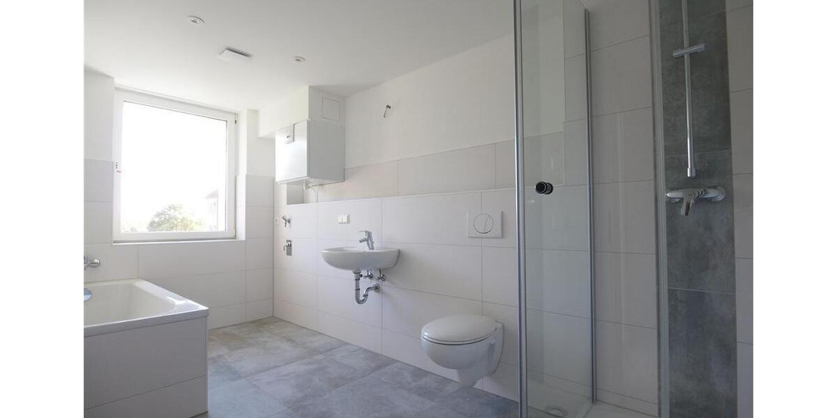 Etagenwohnung Frankenberg (Sachsen) - 5 Zimmer, 107 m&sup2;, 729&euro; | Angebot:22174898