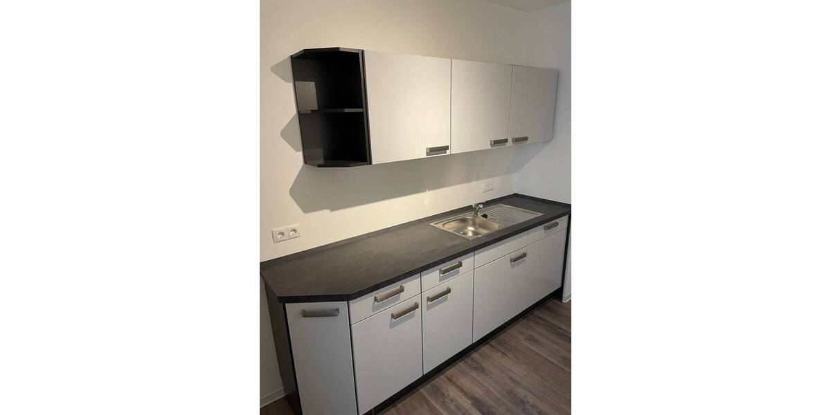 Etagenwohnung Chemnitz Schloßchemnitz - 3 Zimmer, 75 m&sup2;, 680&euro; | Angebot:26245914