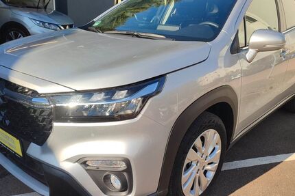 Suzuki (SX4) S-Cross 6.275 km 23.995 € Mittweida 09648