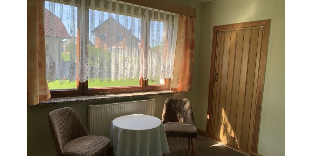 2 Wohnhäuser mit 3 Wohnungen plus 200m² Werkstatträumen bei Mittweida 10 zimmer