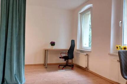 Wohnung Chemnitz Altendorf - 2 Zimmer, 112 m&sup2;, 105.000&euro; | Angebot:25172561