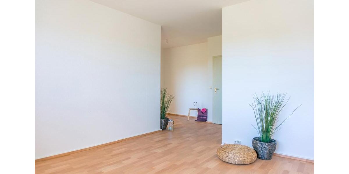Etagenwohnung Chemnitz Markersdorf - 3 Zimmer, 55 m&sup2;, 295&euro; | Angebot:26681805