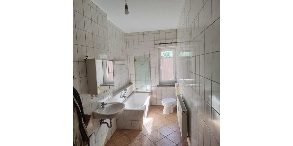 Etagenwohnung Brand-Erbisdorf Erbisdorf - 6 Zimmer, 142 m&sup2;, 780&euro; | Angebot:25918840