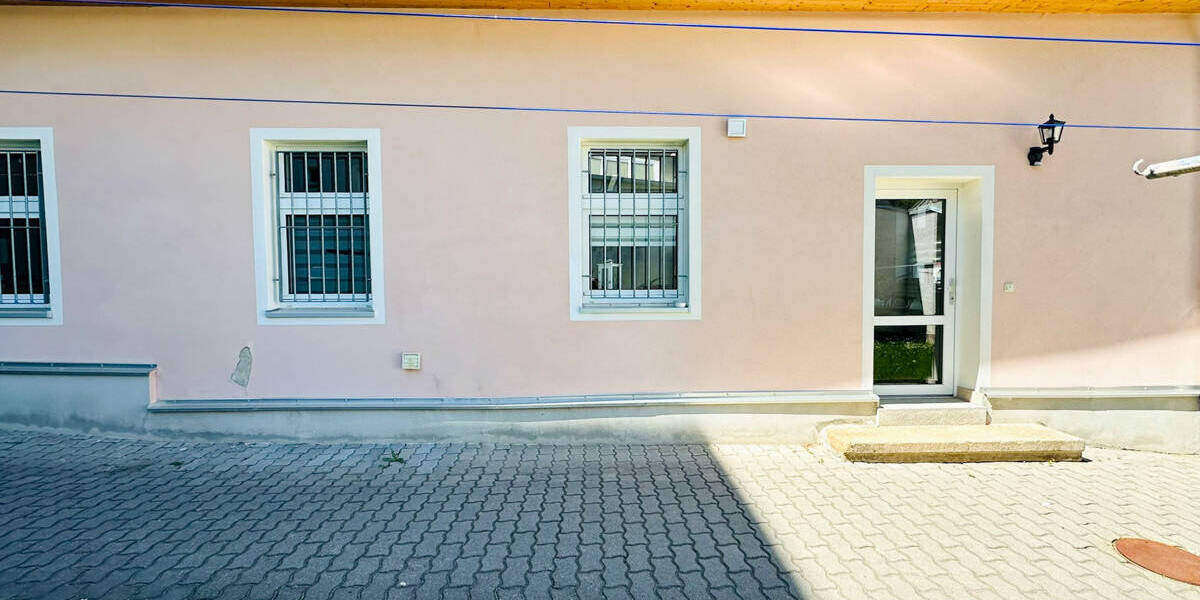 Mehrfamilienhaus, Wohnhaus Annaberg-Buchholz Annaberg - 9 Zimmer, 330 m&sup2;, 390.000&euro; | Angebot:25688200