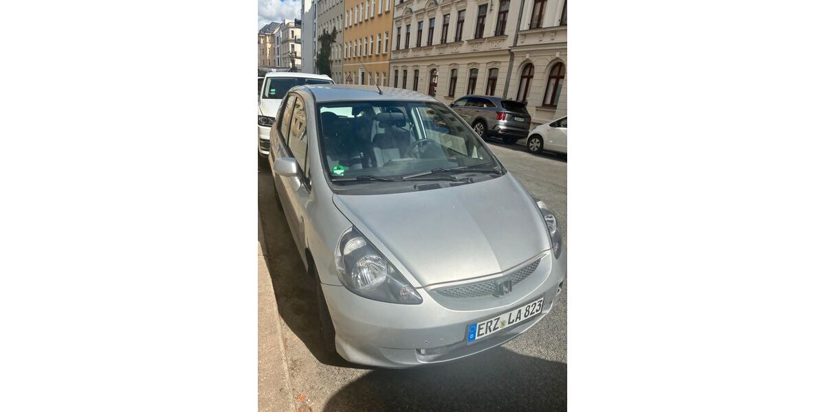 Honda Jazz 110.500 km 1.950 &euro; Leipzig 04317