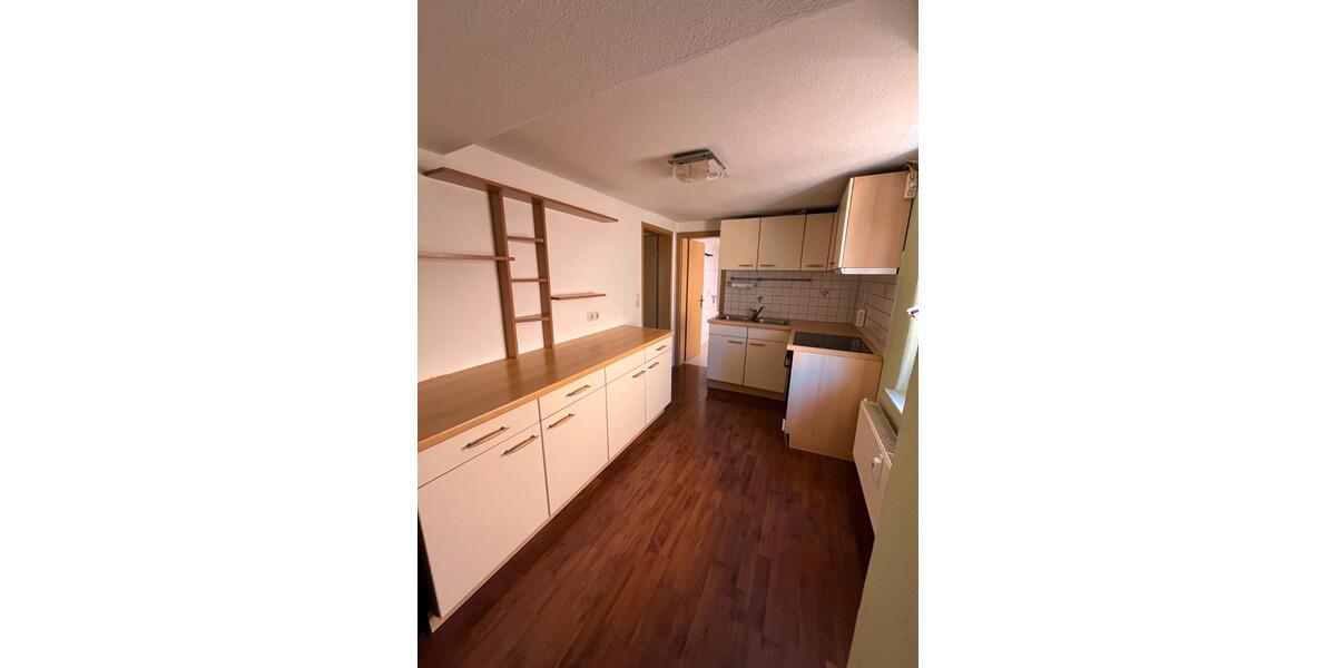 Mehrfamilienhaus, Wohnhaus Stollberg (Erzgebirge) - 7 Zimmer, 188 m&sup2;, 249.000&euro; | Angebot:27119567