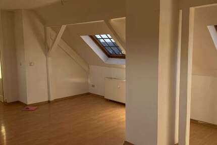 Wohnung Chemnitz Ebersdorf - 4 Zimmer, 72 m&sup2;, 339&euro; | Angebot:26997808