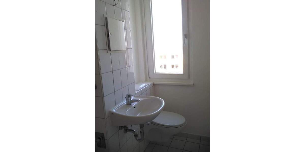 Etagenwohnung Chemnitz Gablenz - 2 Zimmer, 46 m&sup2;, 255&euro; | Angebot:26305854