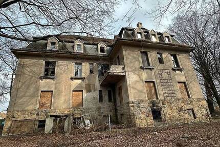 Haus Chemnitz / Reichenhain Bernsdorf - 4 Zimmer, 800 m&sup2;, 500.000&euro; | Angebot:19337698