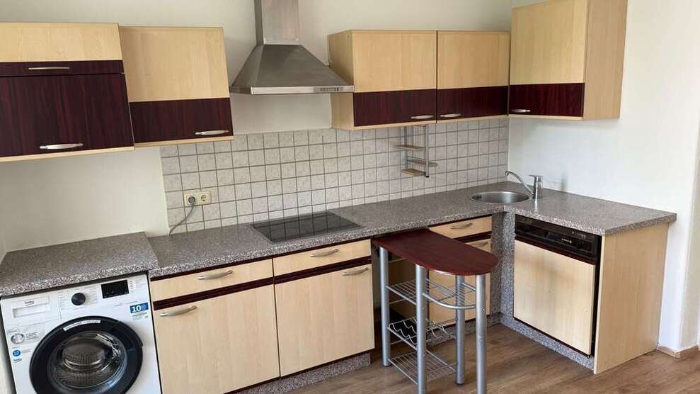 Wohnung zum Mieten in Chemnitz 270 € 54 m²