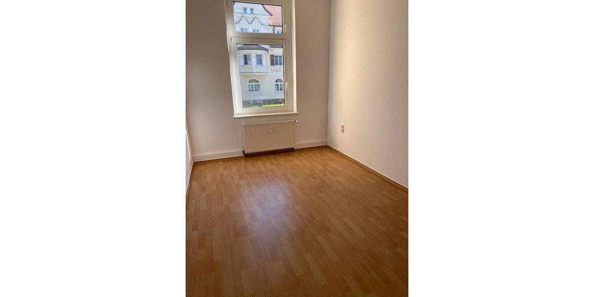 Mehrfamilienhaus, Wohnhaus Hohenstein-Ernstthal Ernstthal - 12 Zimmer, 298 m&sup2;, 270.000&euro; | Angebot:27209292