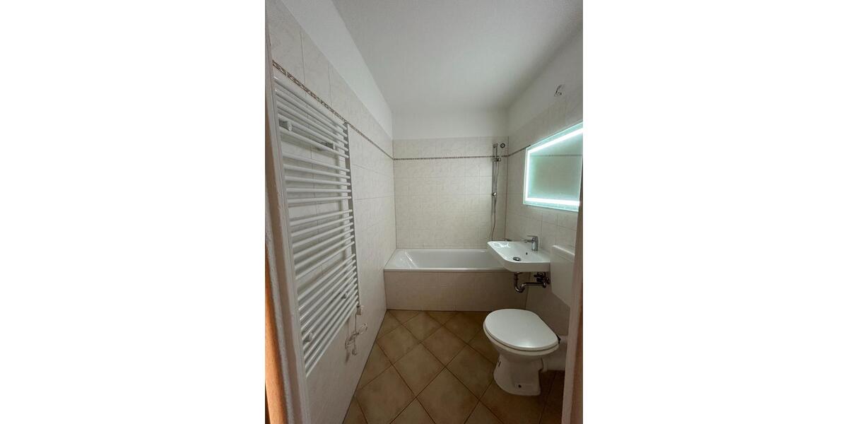 Erdgeschoßwohnung Chemnitz Klaffenbach - 2 Zimmer, 56 m&sup2;, 351&euro; | Angebot:24979015