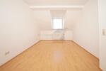 Dachgeschoßwohnung Chemnitz Altendorf - 2 Zimmer, 62 m&sup2;, 348&euro; | Angebot:25255869