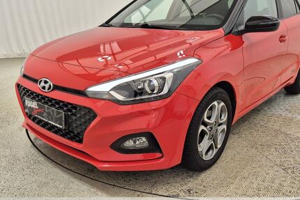Hyundai i20 53.990 km 10.969 &euro; Chemnitz - Mittelbach 09224